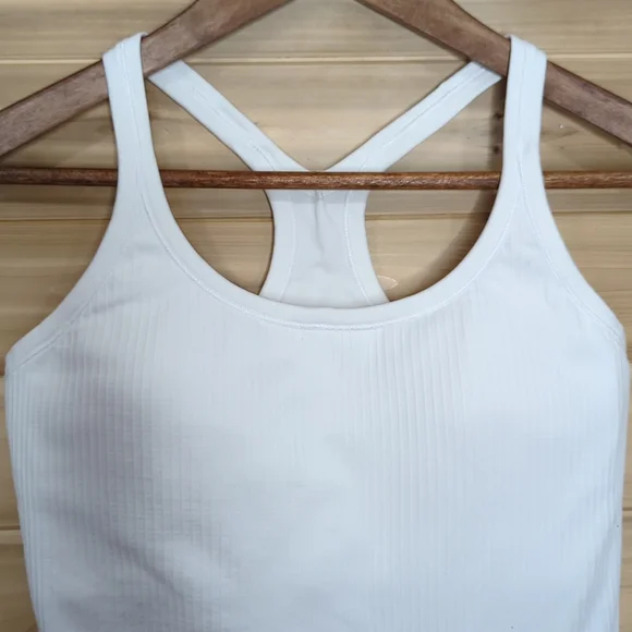 Lululemon Ebb to Street Tank II White Size 8 Racerback w1ax1s - Picture 3 of 9